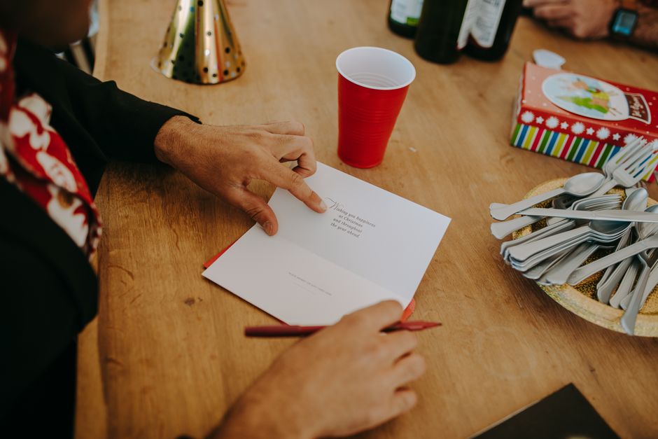 Un mot qui accompagne le cadeau : exemples de messages